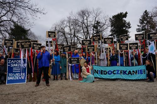 Protest gegen das Staudammprojekt in Siarzewo an der Weichsel