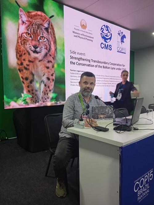 Naturschützer vor Balkanluchs-Präsentation