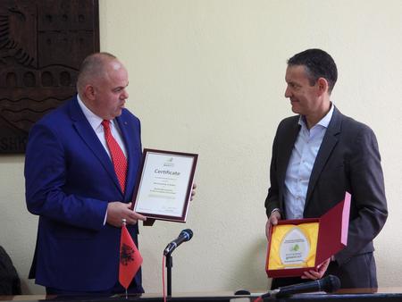 Gabriel Schwaderer award ceremony mayor Kükes