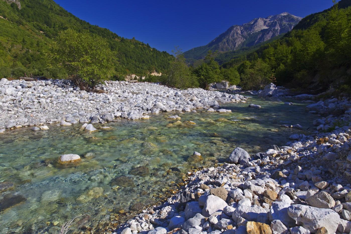 Fluss Valbona in Albanien