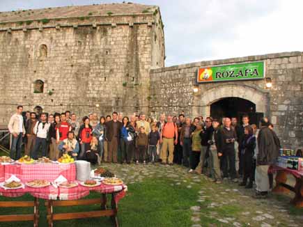 Teilnehmer der ersten „Adriatic Flyway- Konferenz“ auf der Burg Rosafa im albanischen Shkodra