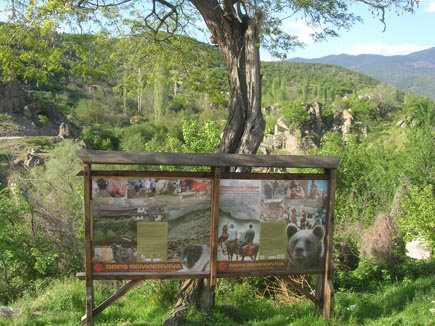 Informationstafel im Pirin-Nationalpark in Bulgarien