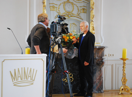 Dreharbeiten für MDR aktuell im Weißen Saal des Schlosses Mainau.