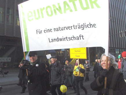 Demonstration für eine naturverträgliche Landwirtschaft